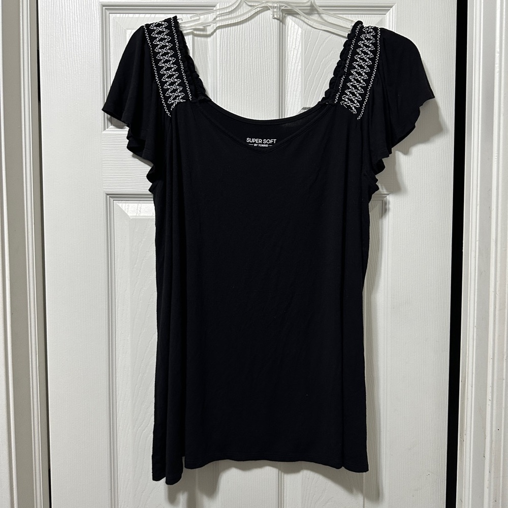 Torrid Super Soft Flutter Sleeve Top Size 2